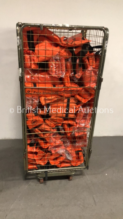 Cage of Ferno Frac Immobiliser and Ferno Frac Straps (Cage Not Included)