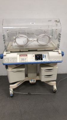 Hill-Rom Air-Shields Isolette C2000 Infant Incubator with Mattress Software Version 2.06 (Powers Up)