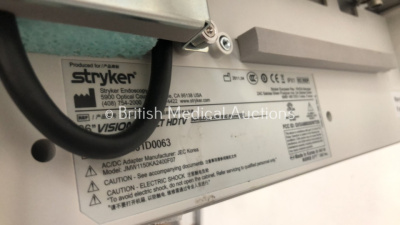 Stryker Vision Elect HDTV Surgical Viewing Monitor on Stand (Powers Up) *S/N VEH261D0063* C3/9 - 3