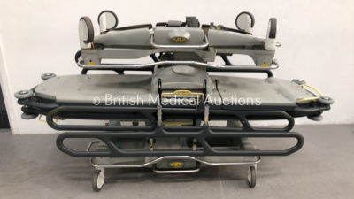 2 x Anetic Aid QA3 Hydraulic Patient Couches (Hydraulics Tested Working)