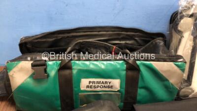 Mixed Lot Including 1 x Oxygen Bottle Carry Bag, Medtronic Monitor/Defibrillator Carry Bag and Medtronic Pouches - 4