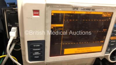 Medtronic Lifepak 12 Biphasic Defibrillator / Monitor with Screen Protector, ECG, Paddle, NIBP and SpO2 Leads, 1 x Battery and CO2 Option *Mfd 2009* (Powers Up) *37620275* - 4