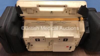Medtronic Lifepak 12 Biphasic Defibrillator / Monitor with Screen Protector, ECG, Paddle, NIBP and SpO2 Leads, 1 x Battery and CO2 Option *Mfd 2009* (Powers Up) *37797945* - 5