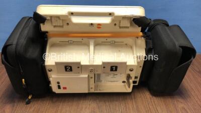 Medtronic Lifepak 12 Biphasic Defibrillator / Monitor with Screen Protector, 1 x Battery and CO2 Option *Mfd 2009* (Powers Up) *37797926* - 3