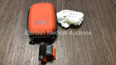 EMMA Ref 605100 Emergency Capnometer in Carry Case with 1 x Massimo EMMA Airway Adapter *Exp-28/06/2020* (Powers Up) *S/N 120061*