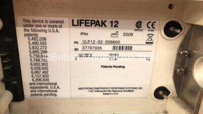 Medtronic Lifepak 12 Biphasic Defibrillator / Monitor with Screen Protector, ECG, Paddle, NIBP and SpO2 Leads, MTCDP-H5 Module, 1 x Battery and CO2 Option *Mfd 2009* (Powers Up) *37797935* - 7