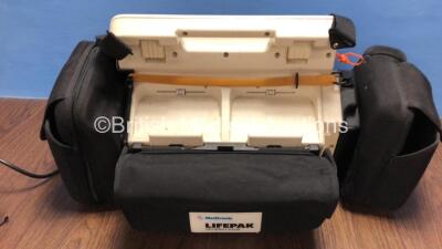 Medtronic Lifepak 12 Biphasic Defibrillator / Monitor with Screen Protector, ECG, Paddle, NIBP and SpO2 Leads,1 x Battery and CO2 Option *Mfd 2009* (Powers Up) *37797930* - 5