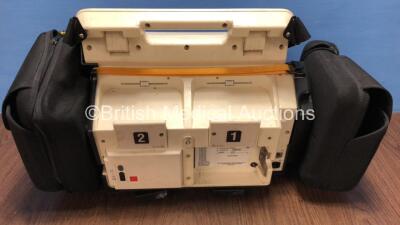 Medtronic Lifepak 12 Biphasic Defibrillator / Monitor with Screen Protector, 1 x Battery and CO2 Option *Mfd 2009* (Powers Up) *37620276* - 3