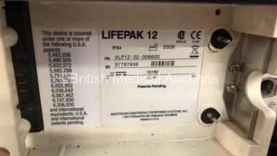 Medtronic Lifepak 12 Biphasic Defibrillator / Monitor with Screen Protector, SpO2, NIBP Leads and CO2 Option *Mfd 2009* (Powers Up with Stock Battery - Not Included) *37797938* - 4