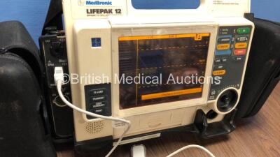 Medtronic Lifepak 12 Biphasic Defibrillator / Monitor with Screen Protector, SpO2 Lead and CO2 Option *Mfd 2009* (Powers Up with Stock Battery - Not Included) *37628605* - 2