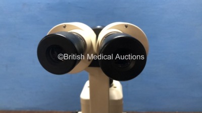 TopCon SL-1E Slit Lamp with 2 x Eyepieces (Unable to Power Test Due to No Power Supply) *S/N 614700* - 3