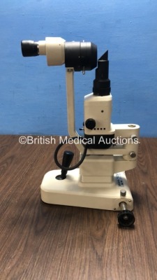 TopCon SL-1E Slit Lamp with 2 x Eyepieces (Unable to Power Test Due to No Power Supply) *S/N 614700* - 4