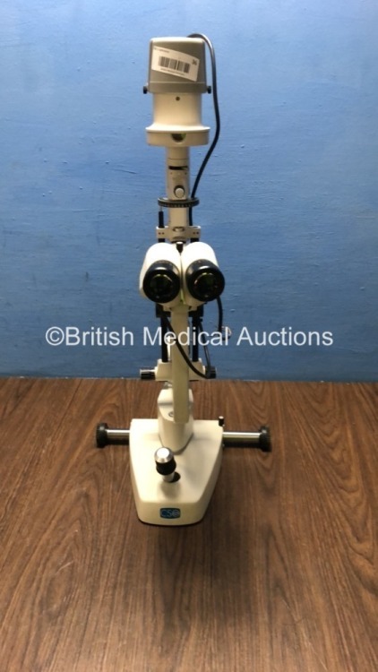 CSO SL990-5X Slit Lamp with 2 x Eyepieces (Unable to Power Test Due to No Power Supply) *S/N 04120208*