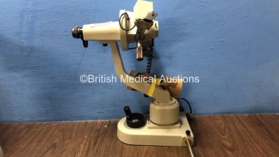 1 x Nidek KM-450 Keratometer and 1 x C.I.O.M Keratometer (Both Not Power Tested Due to No Power Supply) *S/N 20931* **Mfd 2005** - 5