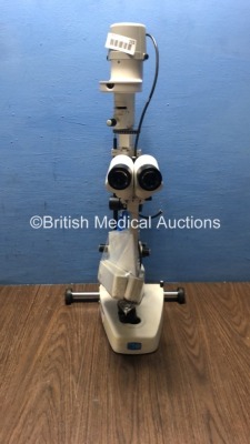 CSO SL 900 Type 5X Slit Lamp with 2 x Eyepieces (Not Power Tested Due to No Power Supply) *S/N 05080083*