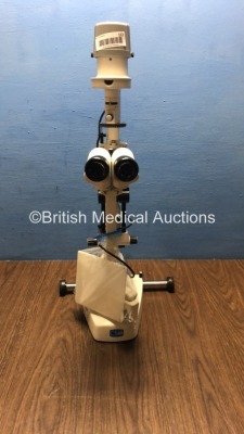 CSO SL 900 Type 5X Slit Lamp with 2 x Eyepieces (Not Power Tested Due to No Power Supply) *S/N 03100186*