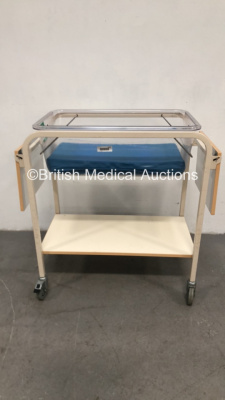 Infant Bedside Cot with Mattress