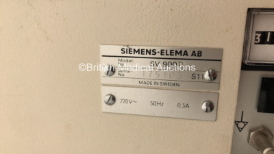 Siemens Servo Ventilator 900 C on Strandwith Siemens O2 Air Mixer 965 - Running Hours 31574 (Powers Up with Alarm) *A/N 006555* **S/N 175103** - 5