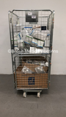 Mixed Cage of Consumables Including Smith and Nephew Melolite, Aquagel Surgical Cover Dressings and Molnlycke Tubifast (Cage Not Included - Out of Date)