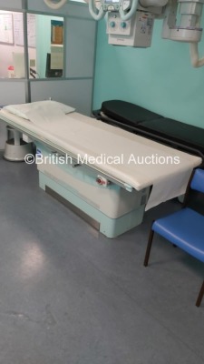 Shimadzu RadSpeed Bucky Suite (2020 Varian Tube) Complete System *Mfd - 2005*Including Patient Table, OTC, Console, Wall Stand, Cables and Ceiling Runners. The System has been Professionally Deinstalled, for Further Information Contact Glenn Adams - glenn - 22