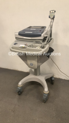 GE MAC 1600 ECG Machine Version 1.0.4 on Stand with 10 Lead ECG Leads (Powers Up) *S/N SDE12420012NA* - 5