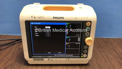 Philips SureSigns VM4 Patient Monitor Including ECG, SpO2 and NIBP Options *Mfd 2011-08* **US12553510*