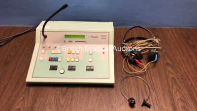 Kamplex KD 29 Diagnostics Audiometer Software Version 1.28 with Headset (Powers Up) *S/N 01302097*