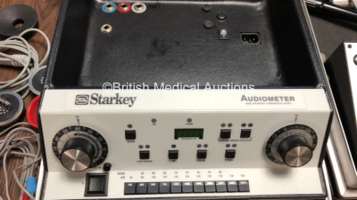 1 x Starkey Audiometer Ansi Hearing Threshold Level with Accessories (No Power) and 1 x Amplivox Model 2150 Audiometer with Accessories (Powers Up) - 4