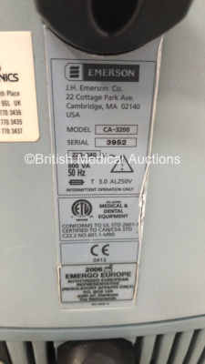 Emerson Cough Assist CA-3200 on Stand (Powers Up) *S/N 3952* - 3