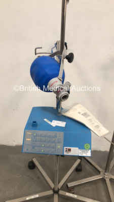 Schulte Elektronik Vernebler on Stand with Drip Stand (Powers Up) (GH) - 2