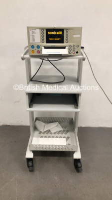 Huntleigh Sonicaid FM800 Fetal Monitor on Stand (Powers Up) *S/N 739AX0230134-07*