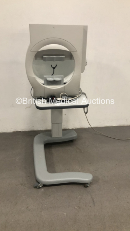 Zeiss Humphrey Field Analyzer Model 720i Rev 4.2 on Motorized Table with Finger Trigger (Powers Up) * SN 720i-8612 * * Mfd 2009 *