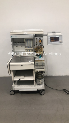 Datex-Ohmeda Aestiva 3000 Anaesthesia Machine with Datex-Ohmeda Aestiva 7900 SmartVent Software Version 4.8 PSVPro, Oxygen Mixer, Absorber, Bellows and Hoses (Powers Up) *S/N AMRD02149*