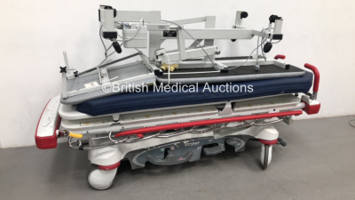 1 x Stryker Hydraulic Patient Trolley with Mattress and 1 x Plinth 2000 Electric Patient Examination Couch with Controller (Hydraulics Tested Working / Powers Up and Tested Working) * SN 502EGR34081312 / 1305 04090-6 *