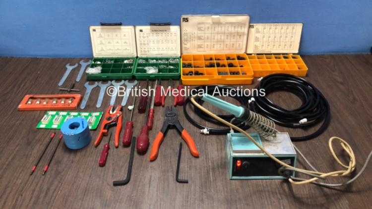 Maintenance Kit Including 1 x Solder Iron (Powers Up) 2 x Washer Kits, 1 x Grommet Kit, 1 x Circlip Kit, Wire Cutter, Screwdrivers and Spanners