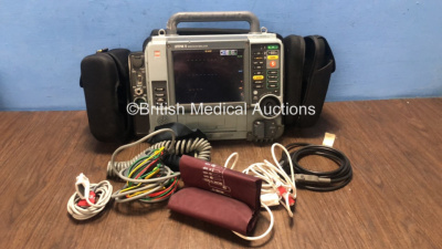 Medtronic Physio-Control Lifepak 15 12-Lead Monitor / Defibrillator *Mfd - 2009* Ref - 99577-000025 P/N - V15-2-000030 Software Version 3207410 with Pacer, CO2, SPO2, NIBP, ECG and Printer Options, 4 and 6 Lead ECG Leads, SPO2 Finger Sensor, NIBP Cuff and