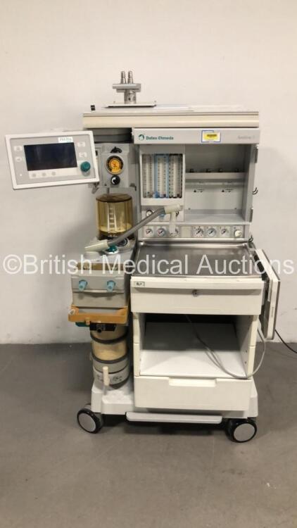 Datex-Ohmeda Aestiva/5 Anaesthesia Machine with Aestiva 7900 Smartvent Software Version 4.8 PSVpro with Bellows, Oxygen Mixer and Hoses (Powers Up) *AMRH03233*