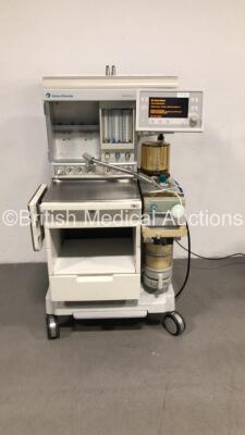 Datex-Ohmeda Aestiva/5 Anaesthesia Machine with Aestiva 7900 Smartvent Software Version 4.8 PSVpro with Bellows, Oxygen Mixer and Hoses (Powers Up) *AMRF00568*