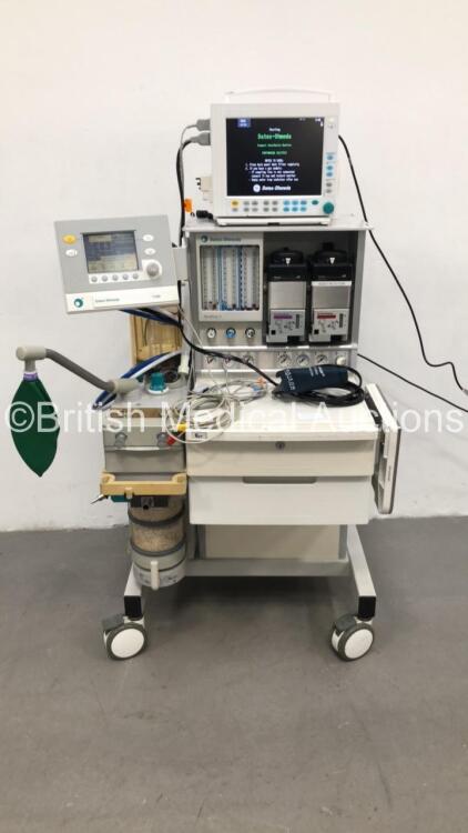 Datex-Ohmeda Aestiva/5 Anaesthesia Machine with 7100 Ventilator Software Version 1.3, Datex-Ohmeda Compact Anaesthesia Monitor (Powers Up with SRAM Error) with Datex-Ohmeda E-PRESTN Multiparameter Module with SPO2, NIBP, ECG, T1-T2 and P1-P2 Options, NIBP