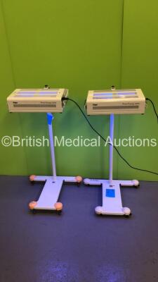 2 x Drager Photo-Therapy 4000 UV Lights on Stands (Both Power Up) * SN ARWC-0028 / ARWC-0029 *