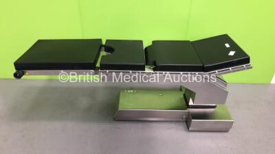 Schaerer Axis 500 Electric Operating Table with Cushions (No Power) * SN 3891 * * Mfd 2011 *
