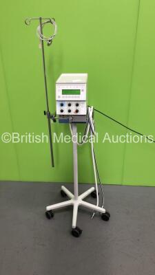 Drager Babylog 8000 Plus Ventilator Software Version 5.01 Running Hours 4477 on Stand with Hoses Ref 8409200-46 (Powers Up) * Mfd 2008 * * SN ARZC-0005 *