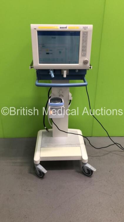 Drager Evita XL Ventilator Ref 8414900-29 Version 7.02 - Running Hours 49179 with Fisher & Paykel MR850AEK Respiratory Humidifier and Hoses on Stand (Powers Up) * SN ARYF-0153 * * Mfd 2007 *