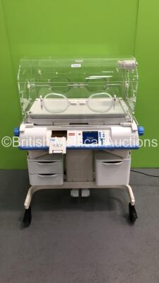 Drager Air-Shields Isolette C2000 Infant Incubator Version 3.01 (Powers Up-Incomplete-See Photos)