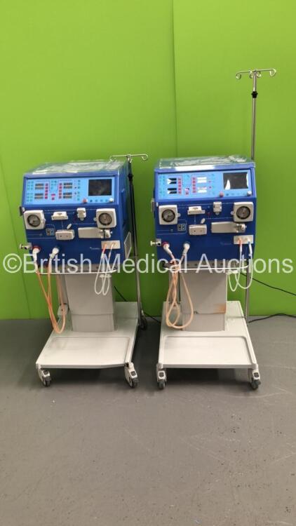 2 x Gambro AK 200 S Version 10.00 Dialysis Machines (Both Power Up) * SN 24682 / 18768 * * Mfd 2009 / 2006 *