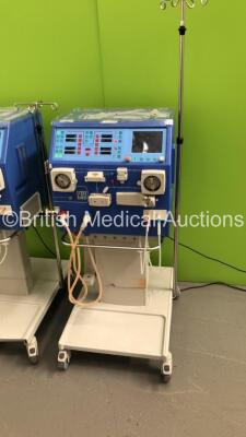 2 x Gambro AK 200 S Version 10.00 Dialysis Machines (Both Power Up) * SN 24682 / 18768 * * Mfd 2009 / 2006 * - 5