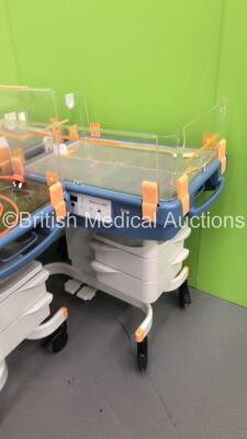 3 x Drager Babytherm 8000 Infant Incubators (All Power Up,1 x Broken Plastic Surround) * SN ARSE-0002 / ARRB-0015 / ARSM-0010 * - 3