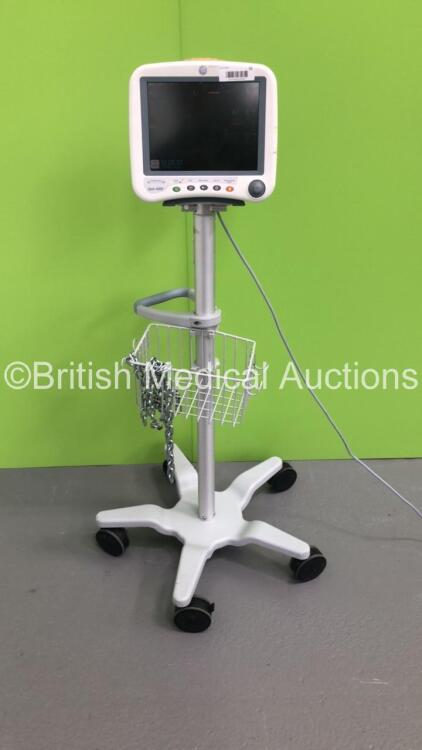 GE Dash 4000 Patient Monitor on Stand with BP,SpO2,Temp/CO,NBP and ECG Options (Powers Up) * Mfd 2009 *