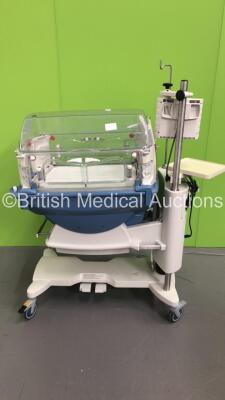 Drager Caleo Infant Incubator Software Version 2.11 with Mattress (Powers Up) * SN ARWM-0019 * - 5
