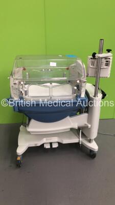 Drager Caleo Infant Incubator Software Version 2.11 with Mattress (Powers Up) * SN ASBM-0016 - 6